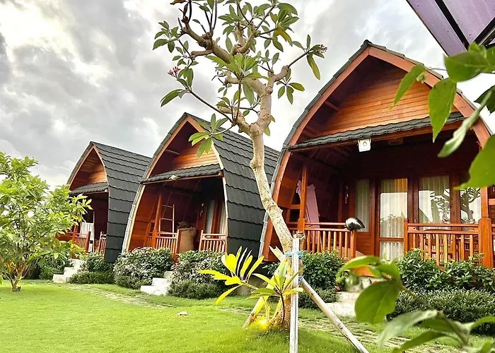 Santhara Wooden House Guest house Canggu (Bali)