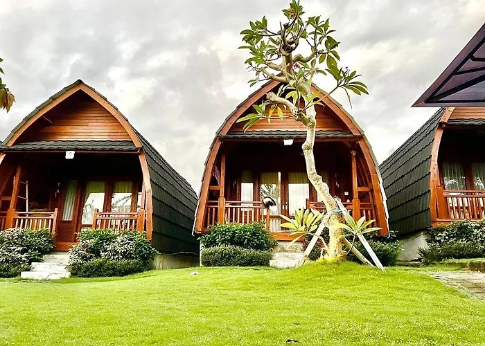 Santhara Wooden House 3* Canggu (Bali)