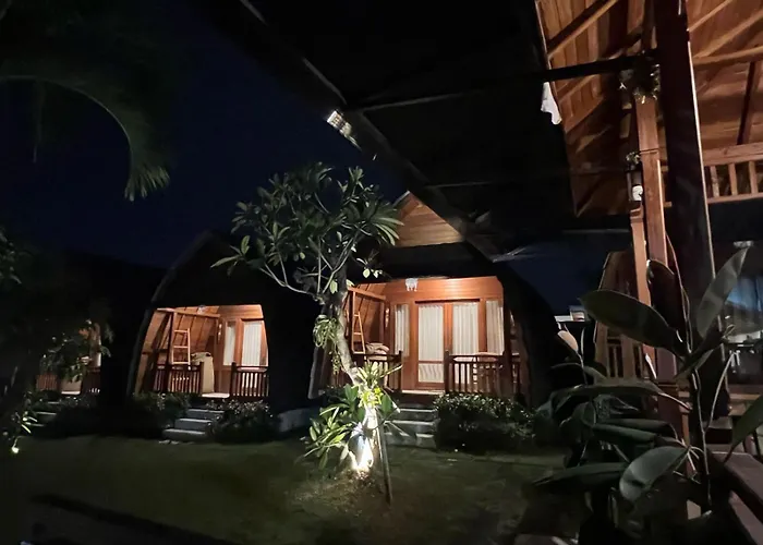Santhara Wooden House Canggu (Bali)